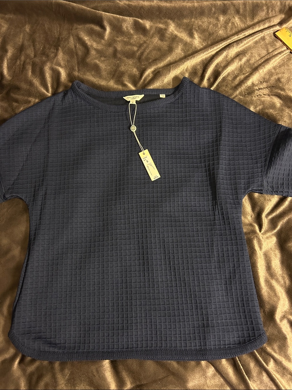 Max Studio Navy Waffle Knit Short Sleeve Top